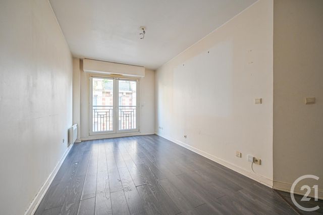 Appartement F1 à vendre PARIS