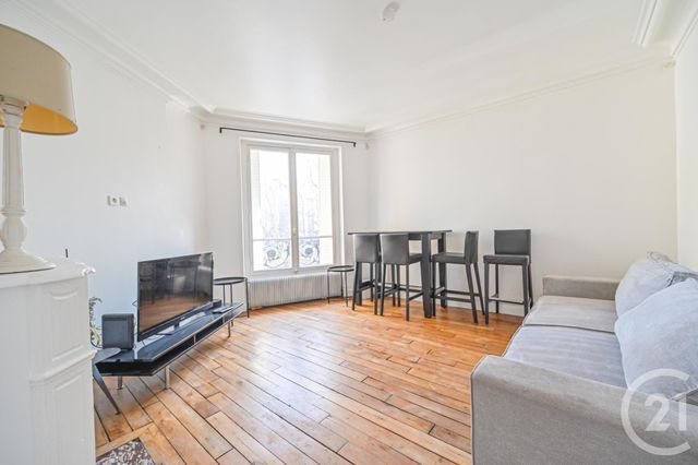 Appartement F3 à louer PARIS